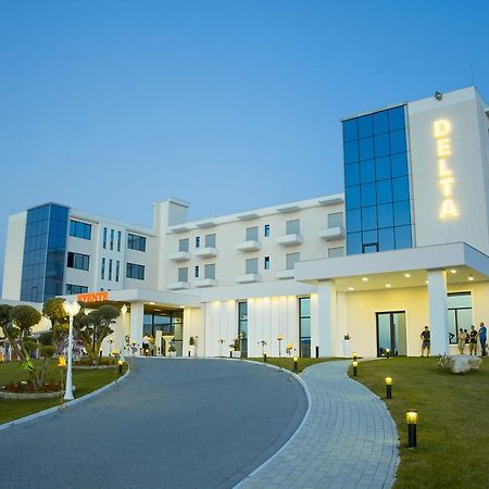 דורס Hotel Delta Premium מראה חיצוני תמונה