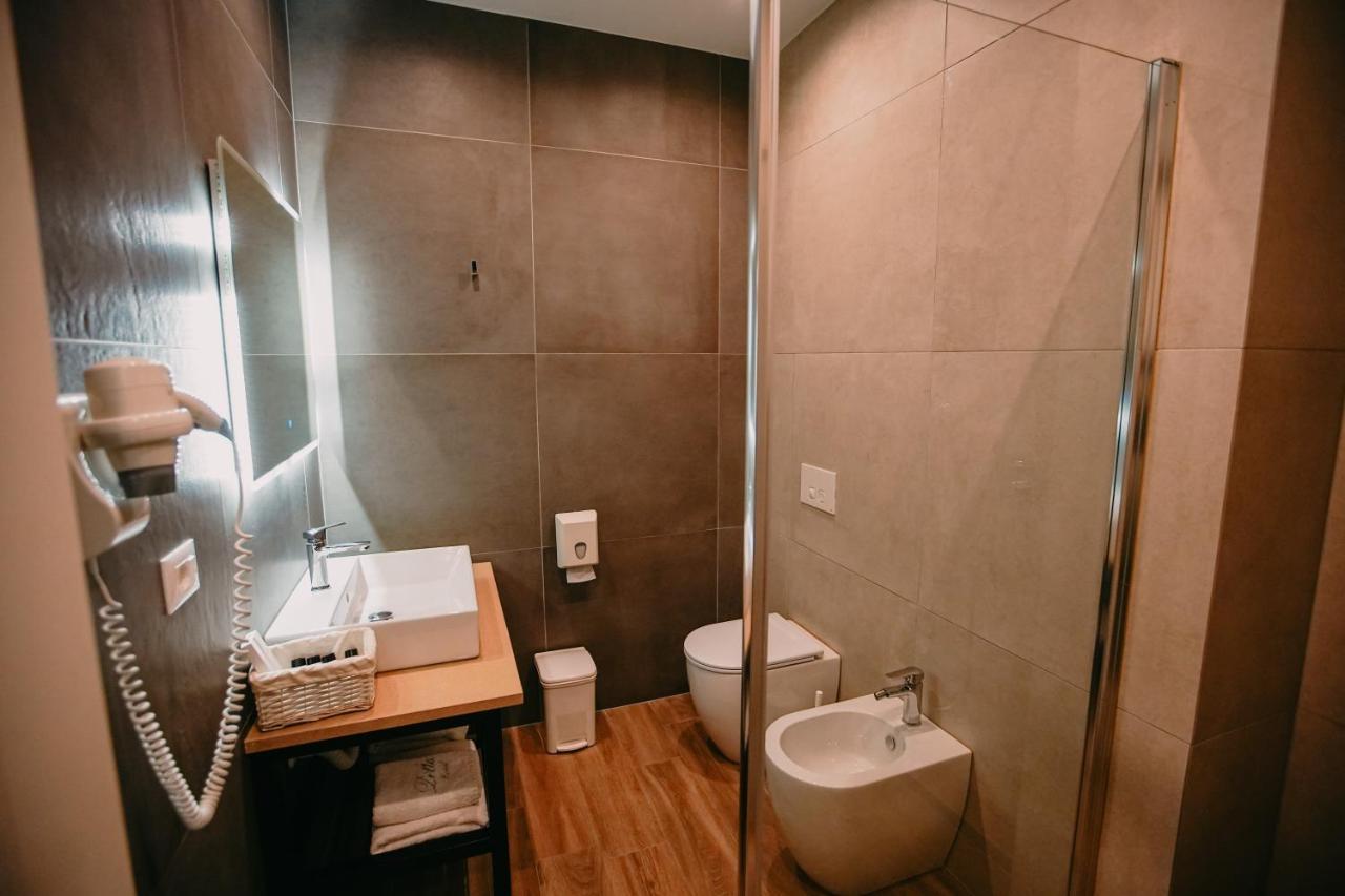 דורס Hotel Delta Premium מראה חיצוני תמונה