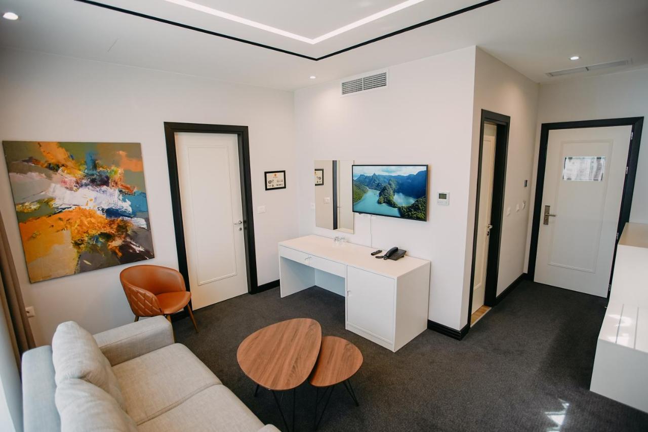 דורס Hotel Delta Premium מראה חיצוני תמונה