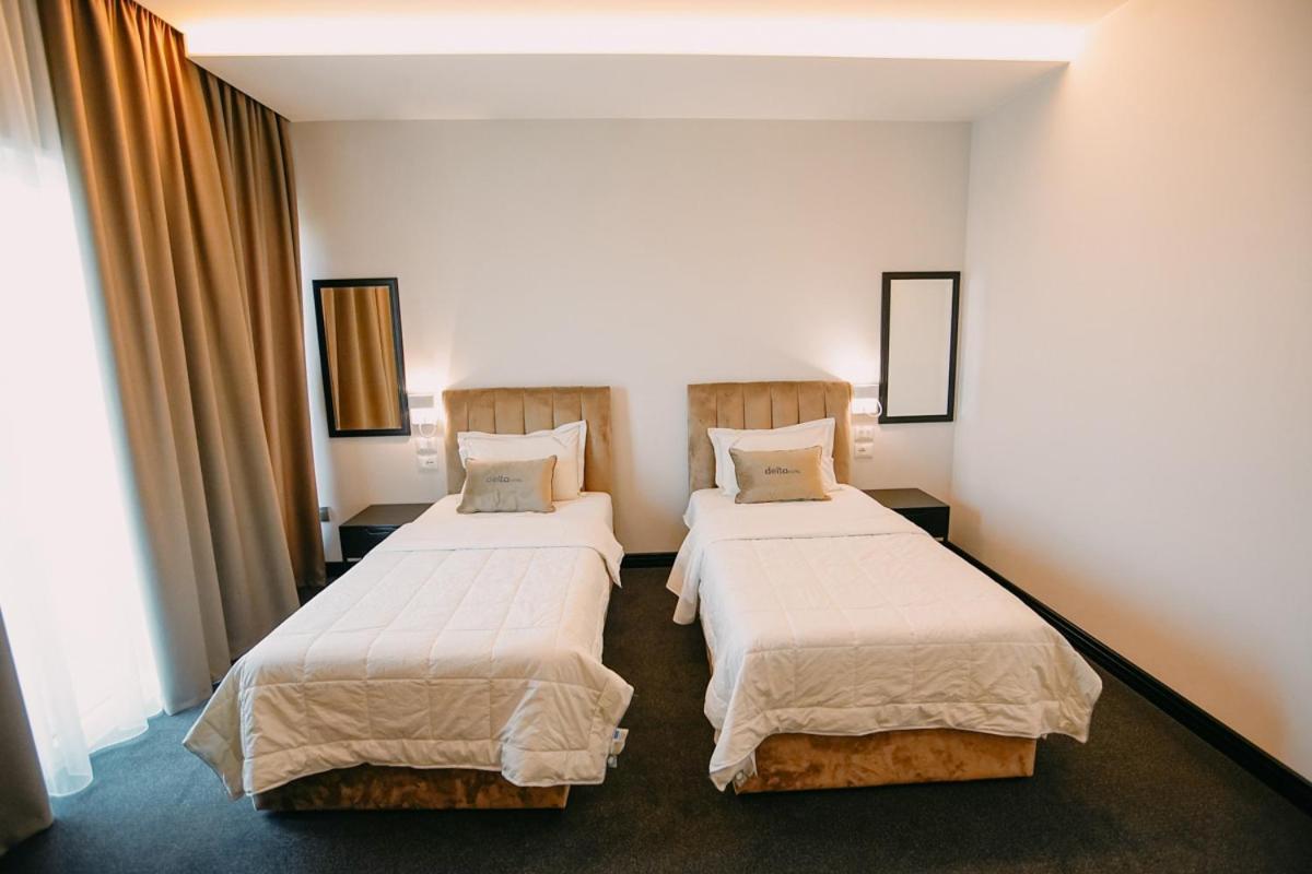 דורס Hotel Delta Premium מראה חיצוני תמונה