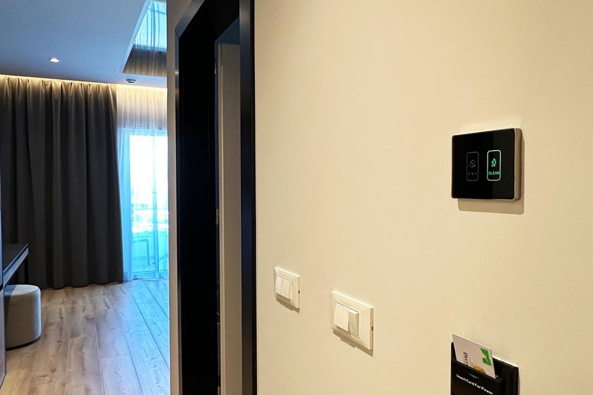 דורס Hotel Delta Premium מראה חיצוני תמונה