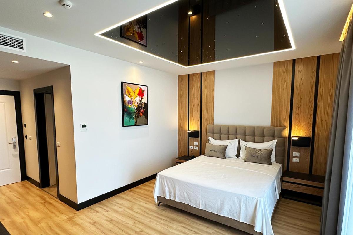 דורס Hotel Delta Premium מראה חיצוני תמונה