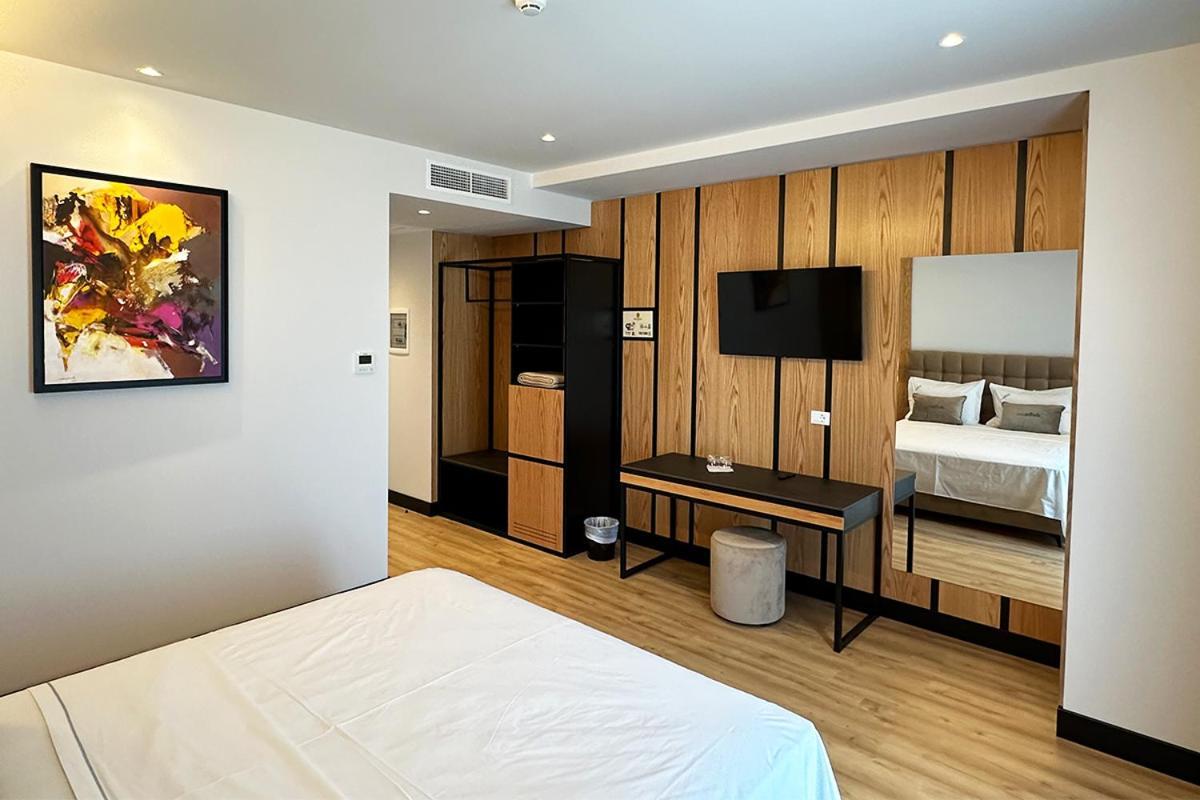 דורס Hotel Delta Premium מראה חיצוני תמונה